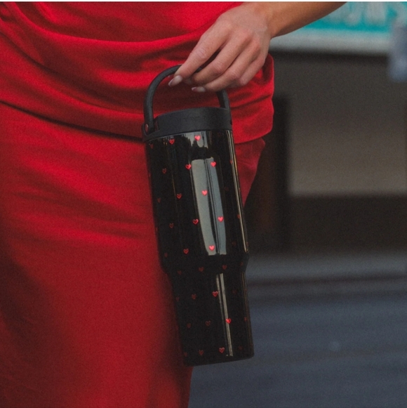 NWT HydroJug 40oz Queen Of Hearts Sport Valentine's Day - Picture 1 of 6